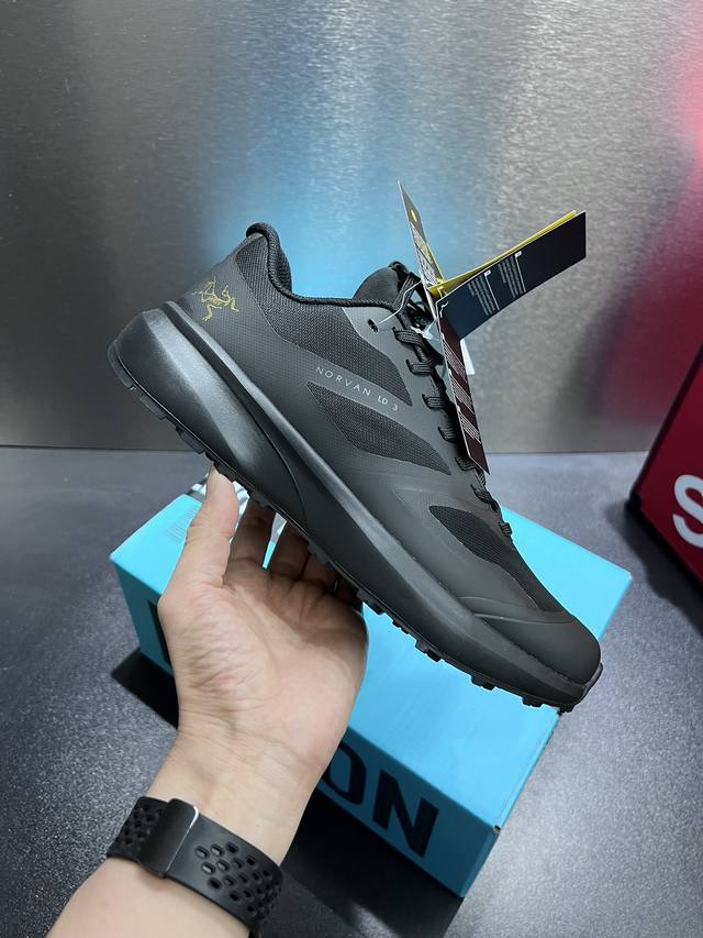 实价 升级高版本 材料大底升级不涨价！39-45 Norvanld3Gore-Tex 始祖鸟 覆盖防水男子越野跑鞋 官方同步上架 适合技术路线单日徒步穿着 Ae