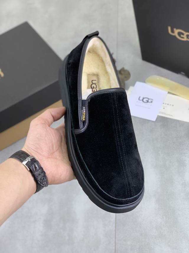 工厂p价p 实价 爆款 百搭休闲套脚毛鞋 真羊毛 Ugg 爆款男鞋官方网同步品质 不是一般市场仿货可比拟的鞋面为进口意大利磨砂小牛皮，内里：垫脚级真羊毛只有A级