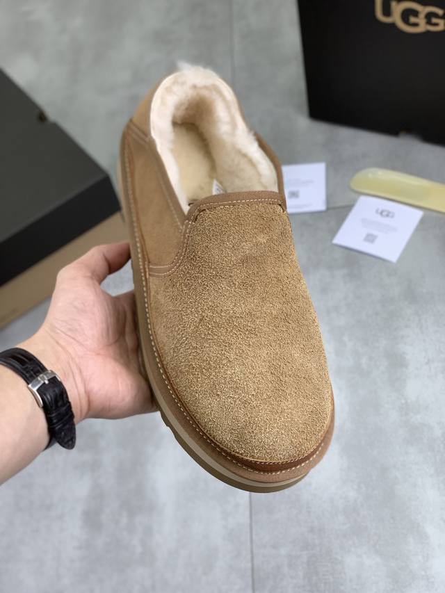 工厂p价p 实价 顶级版本 Ugg 2025秋冬高帮新款 便鞋新生系列 安思丽穆勒鞋 时尚舒适浅口平底一脚蹬休闲乐福鞋 经典翻毛牛皮搭配10毫米羊毛里衬 鞋内底