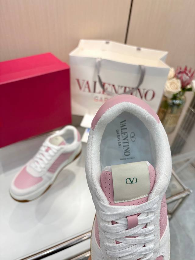 实价不让利 ！Valentino华伦天奴 Joie De Jouer系列 厚底 面包鞋 情侣款 休闲 运动鞋 小白鞋 原版购入开发 做货 Joie De Jou