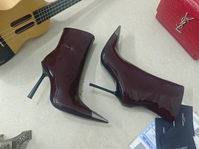工厂p价 Saint Laurent 圣罗兰、高跟Ysl字铁靴鞋2025早秋专柜同步最新款、Ysl、装饰 经典上乘美艳力作 专柜最火春夏系列 兼备气质 时尚 经