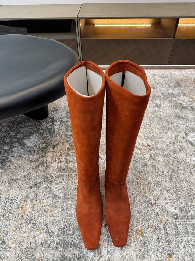 新品发售 ★面料 牛津 内里 羊皮 鞋底 牛皮底 气质优雅 完美搭配示范 跟高 3.5 Cm 专柜包装 简约气质款式！ 市场顶级 Show Bdetails ⊿