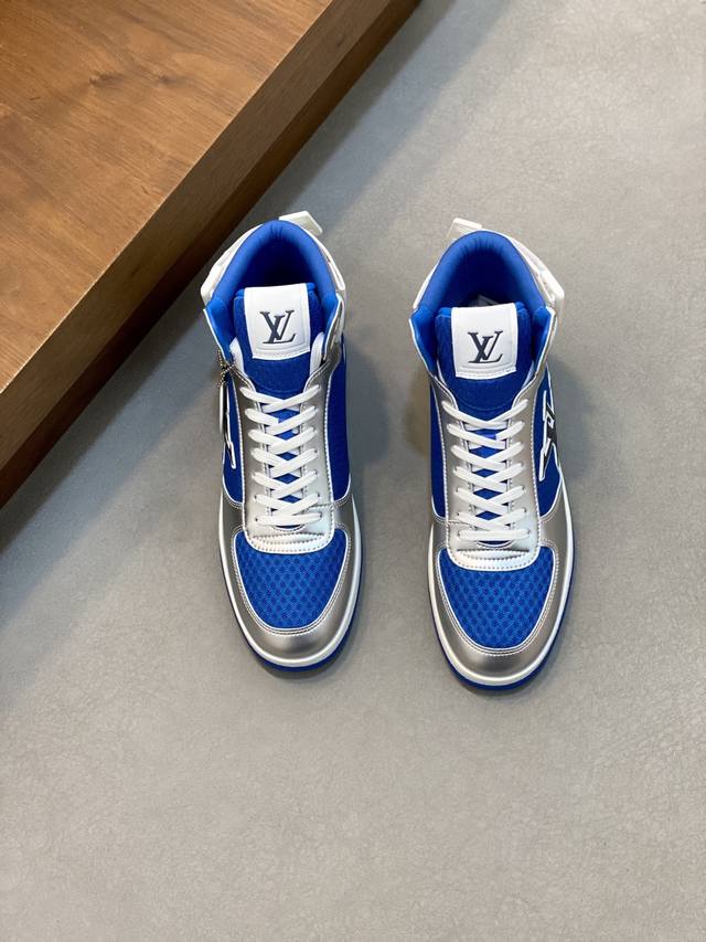 调工厂p价 男装男鞋 运动原单 L顶级代购 路易威登，运动板鞋专柜同步，鞋面意大利进口，高品质拼接缤纷色彩复杂工艺品，进口网布里垫柔软舒适，鞋底：原厂特供原版底