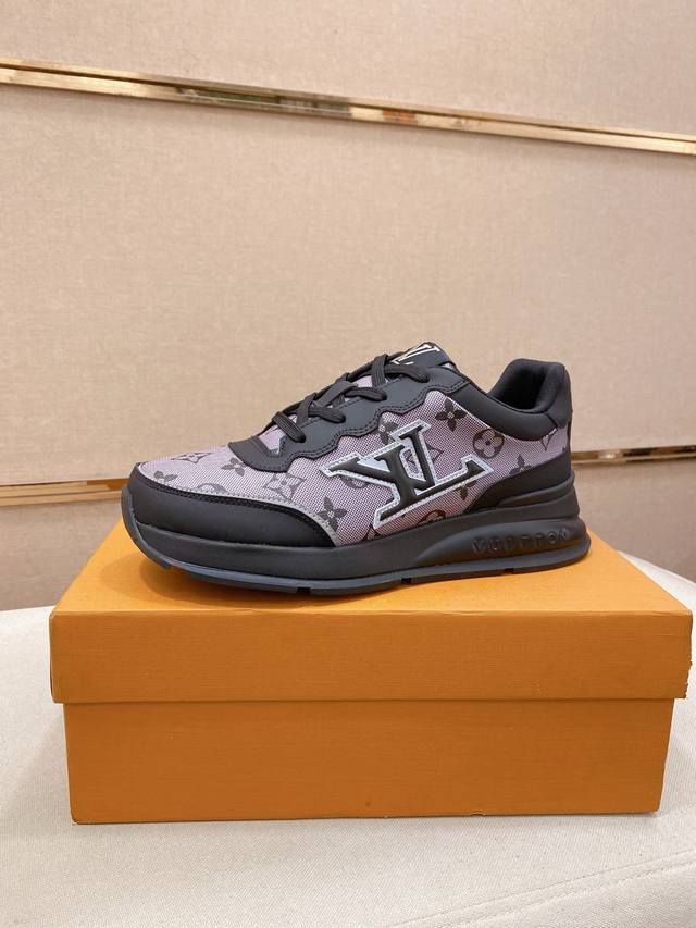 调工厂p价 男装男鞋 运动原单 Lv~路易威登潮流男鞋 新款出货 最新搭配 官网同款 超高品质 当季热卖 精选头层牛皮 舒适透透气网布内里 原版套楦 上脚舒适