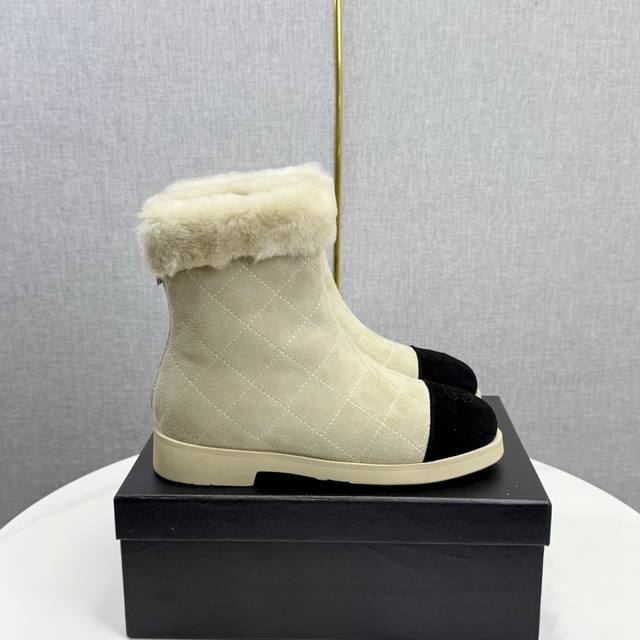 工厂p价 女装女鞋 运动原单 2025Sss官网、小红书同步最新配色小香家爆款火热上线，做工升级版，高品质！ 时尚潮流最新款毛毛靴上脚超百搭暖底，女主们的最爱