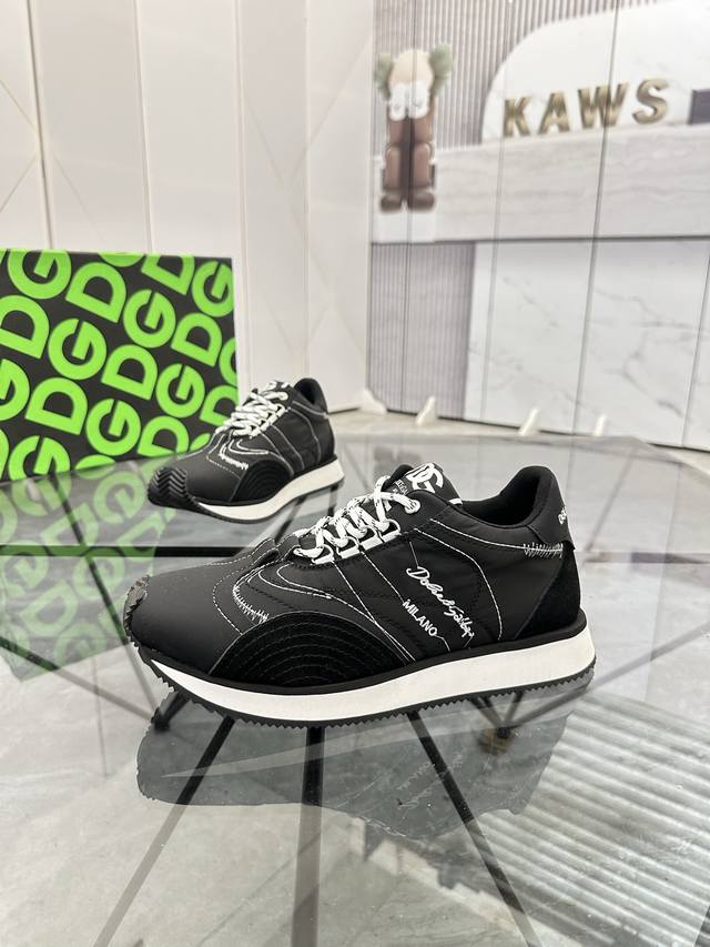 调工厂p价 男装男鞋 运动原单 商品商标：Dg* 杜嘉班纳* 低帮休闲鞋 正码码数: 38-45 可订做46 商品材料：鞋面进口牛皮，磨砂皮，布料多种材料拼接，