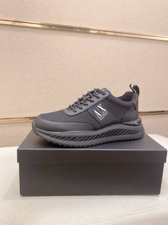 调工厂p价 男装男鞋 运动原单 Armani 阿玛尼 新款专柜同步发售，鞋面意大利进口头层牛皮。全进口网布内里真皮鞋垫，完全1比1复刻，鞋底：原厂特供原版底，独