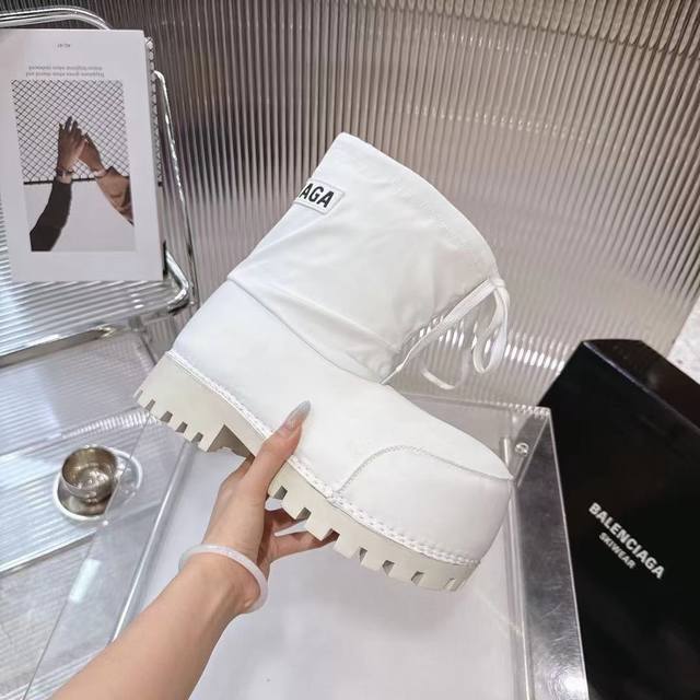 工厂p价 女装女鞋 运动原单 Balenciaga巴黎世家滑雪系列Skiwear阿拉斯加雪地靴 正品Rmb12480购入开发 完美复刻 设计师推出探索时尚界对于