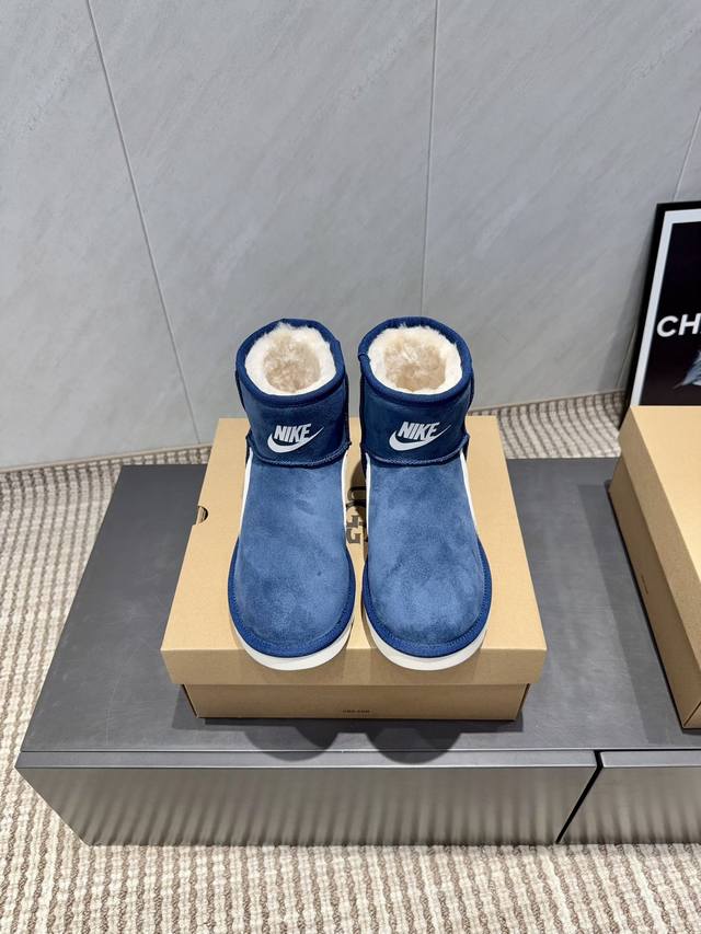 工厂p价 女装女鞋 运动原单 独家顶级版本 王炸 Ugg Nike耐克联名~限量版雪地靴系列 联名厚底雪地靴 限量款系列，一款不会撞衫的雪地靴、简约的联名撞色设