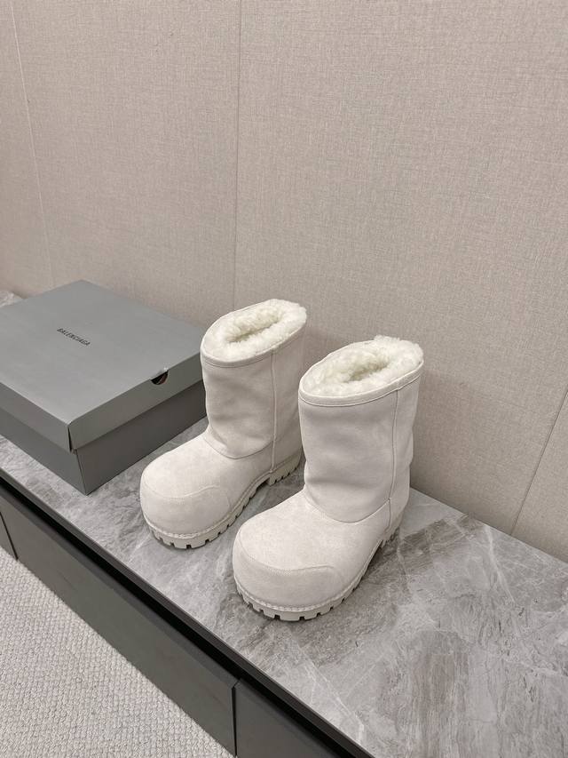 男装20 Balenciaga巴黎世家滑雪系列Skiwear最新款情侣款高中低阿拉斯加雪地靴 正品购入开发 完美复刻 设计师推出探索时尚界对于原创与挪用的概念、