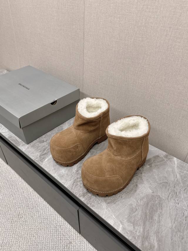 男装20 Balenciaga巴黎世家滑雪系列Skiwear最新款情侣款高中低阿拉斯加雪地靴 正品购入开发 完美复刻 设计师推出探索时尚界对于原创与挪用的概念、