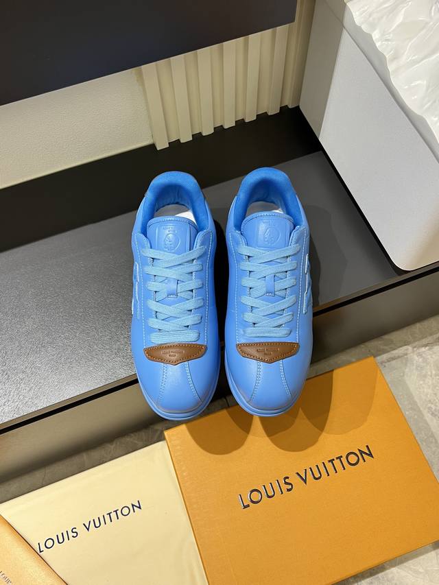 Louis Vuitton 路易威登 高端品质 原单休闲运动鞋 鞋面：纳帕小牛皮.彩印品牌图腾、鞋身车缝品牌模块、鞋头.鞋舌.后跟；空压品牌Logo 内里：品牌
