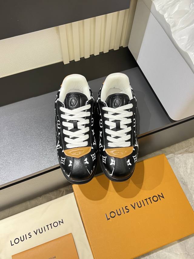 Louis Vuitton 路易威登 高端品质 原单休闲运动鞋 鞋面：纳帕小牛皮.彩印品牌图腾、鞋身车缝品牌模块、鞋头.鞋舌.后跟；空压品牌Logo 内里：品牌