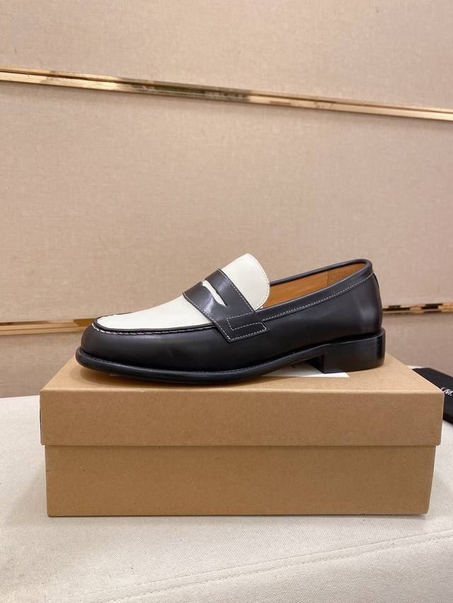 工厂p价 J.M.Westo*N 威士-顿 法国顶级皮鞋品牌 威士-顿皮鞋品牌起源于1891年在法国成立以来已有100多年的历史，其超过百年的纯手工制造男鞋 J