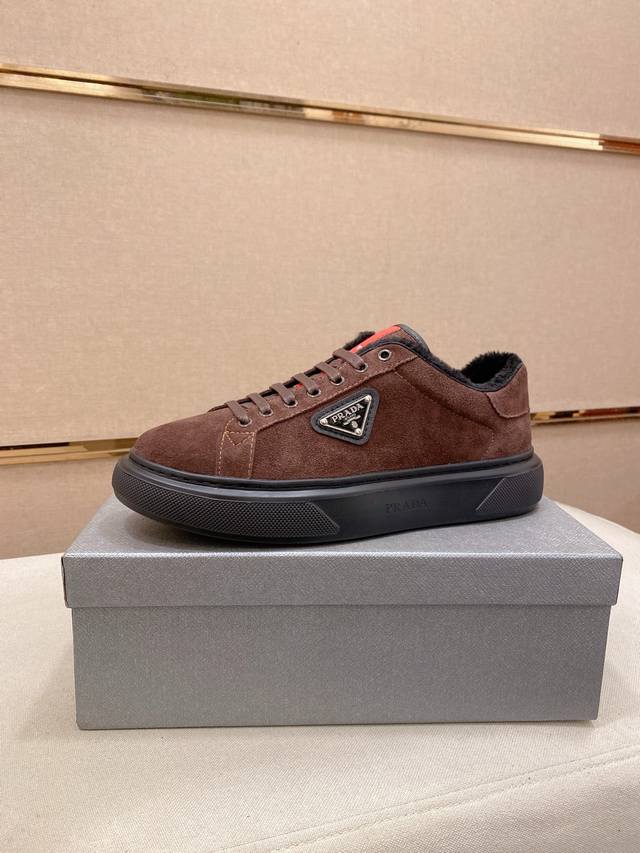 工厂p价 毛里普拉达 官网最新款休闲时尚男鞋，爆款版型简洁大气，潮男专属.独有的官网最新品牌元素元素原版装饰，时尚又大方，面料原版头层牛皮绒毛内里，官网指定耐磨