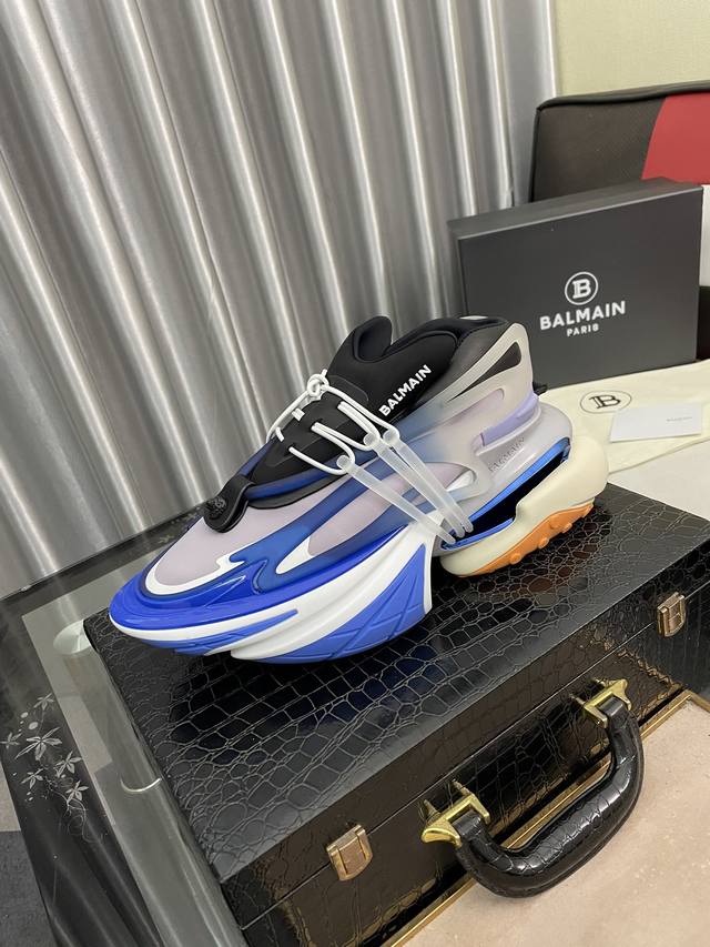 出厂价pp： Balmai* 巴尔-曼 新品B-Skate拼接低帮休闲运动鞋 多种材质拼接撞色设计 采用进口小牛皮 绒面小牛皮、拼接科技布材质设计、饰立体凸感对