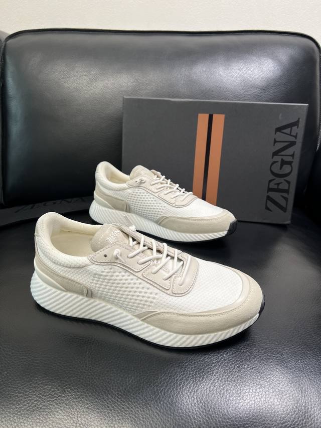 只换码不退 Zegna 高品质 顶级工艺品 杰尼亚 专柜新款原厂配置，意大利进口牛皮拼布面料，进口牛里垫，透气舒适，鞋底：原厂特供原版底超级舒适，原厂跟单货 欢