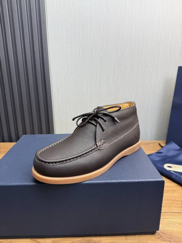 工厂p价 皮里.毛里 Dior 迪奥 男士官网Na爆款热卖进口 牛皮+牛皮内里.原版橡胶耐磨大底。高品质出货码数38-44， 45订做