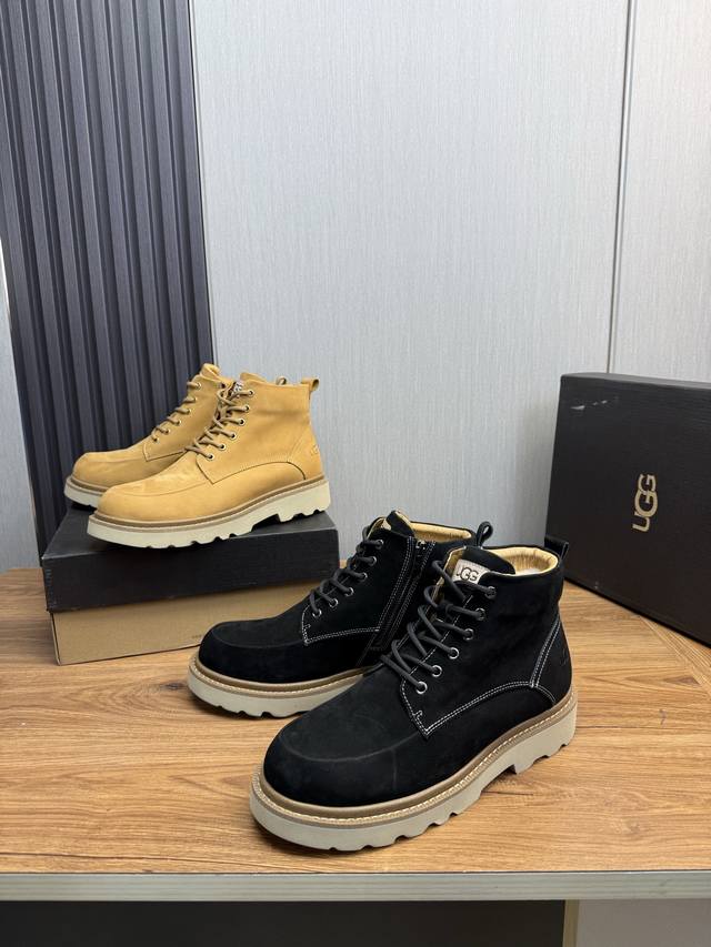 工厂p价 Ugg 男士冬季爆款保暖靴简单时尚的设计，牛皮舒适保暖羊毛里 穿着柔软舒适，保暖性好，脚感极佳 38-45正码