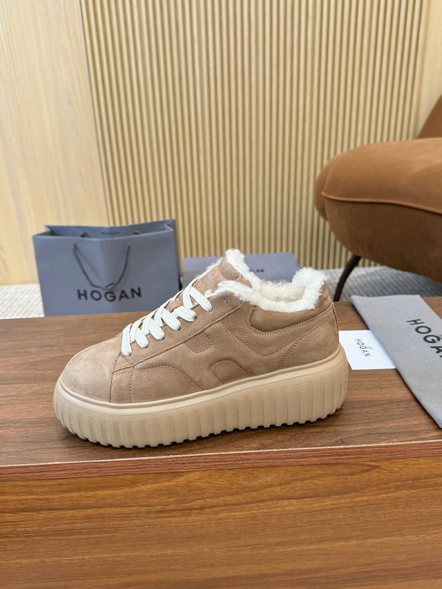 实价 爆爆爆 霍根Hogan新款， 男女情侣同款、时尚圆头真皮羊毛系带 ，运动休闲，厚底让你穿上瞬间长高55Mm。绒面小牛磨砂皮，流畅线条勾画出新时代简约的美感