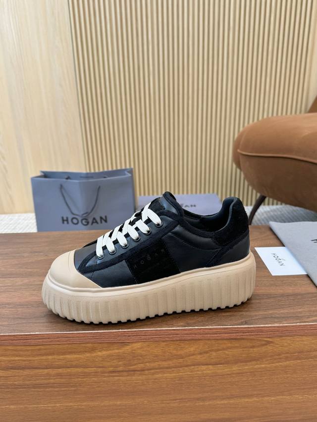 实价 爆爆爆 霍根Hogan新款， 男女情侣同款、时尚圆头真皮系带 ，运动休闲，厚底让你穿上瞬间长高55Mm。绸织牛皮包边，撞色拼接，流畅线条勾画出新时代简约的