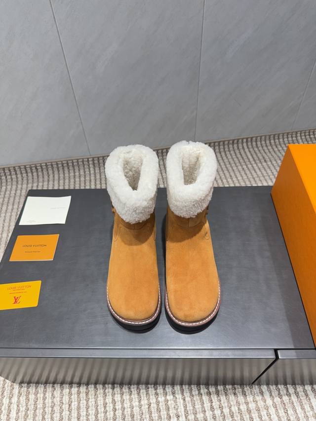 工厂p价 女装女鞋 运动原单 独家顶级版本 L驴牌2025Vs冬季新款雪地靴系列 圆头厚底雪地靴 原版细节，超正版型，超级好看，上脚超大气，自带气质，时尚运动风