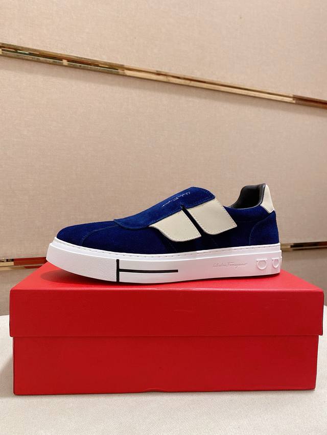 调工厂p价 男装男鞋 运动原单 菲拉格幕新款 官网男士滑板鞋鞋同步款，鞋面选用进口粒面牛皮，最新品牌元素G家五金拉环扣，菲拉格慕官网最新 彰显不俗的气息，设计简