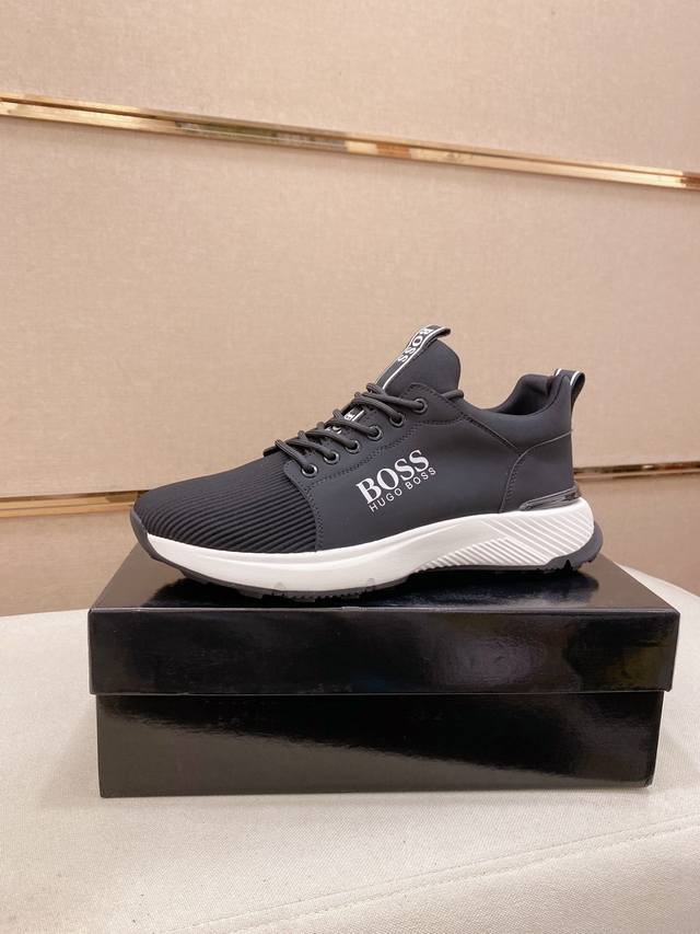 调工厂p价 男装男鞋 运动原单 Boss 最新休闲男鞋，欢迎1:1对比，爆单款Boss香港专柜休闲鞋，专柜品质，支持验货，优质做工，鞋面采用意大利进口胎牛皮 透