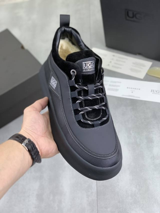 调工厂p价 男装男鞋 运动原单上新 新款 Iuggi男鞋 外表真牛皮 内里澳洲羊毛一体 轻便易上脚 品牌Logo高级感拉满 男款！男款！市面很少见到 复古户外鞋