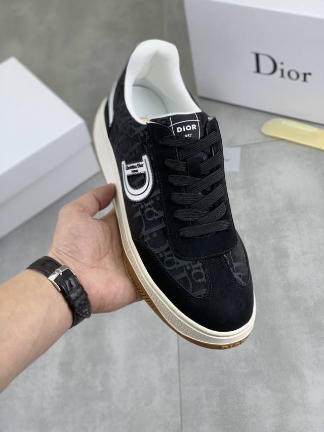 调工厂p价 男装男鞋 运动原单 Dior 2025迪奥原版系带低帮男鞋 经典款休闲鞋本款是官方主打经典款，质量，原厂名师制作，采用优质牛皮配原版材料舒适透气网布