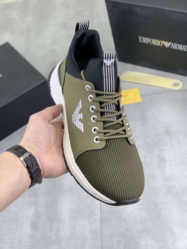 调工厂p价 男装男鞋 运动原单 Giorgio Armani阿玛尼新款休闲运动男鞋到货，Kint-And-Leather Snakers新秀首发 这款提供原创设