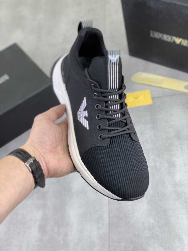 调工厂p价 男装男鞋 运动原单 Giorgio Armani阿玛尼新款休闲运动男鞋到货，Kint-And-Leather Snakers新秀首发 这款提供原创设
