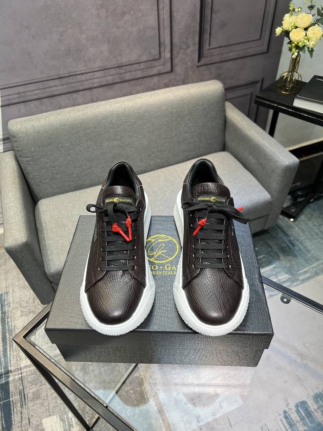 Galiano Nemesis 纳帕皮革 蛇纹厚底 5.5Cm 低帮 生活休闲鞋 男款休闲鞋，牛皮内里，橡胶大底，码数：39-44 45定做不退换