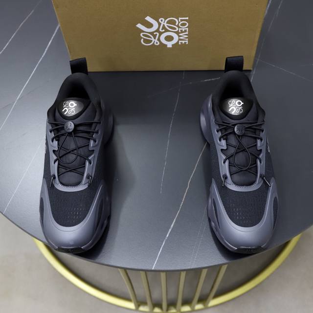 出厂价pp： 原单高品质版本 非市场通货 2026款 On昂跑 X联名款Oudsolo 3.0 免系鞋带 舒适百搭 低帮跑步鞋 男女情侣同款 轻便户外运动鞋 尺