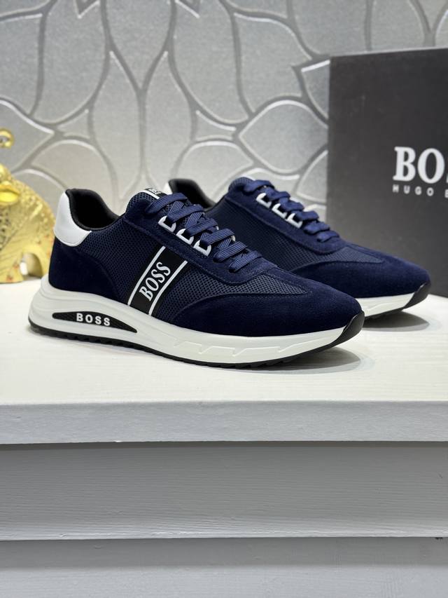 Bos＊ 男士精品 Boss 运动男鞋，本款是官方主打经典款，1:1质量，原厂名师制作，采用牛皮搭配面料舒适透气网布内里。完美楦型，大方时尚的设计，吸引了众多消