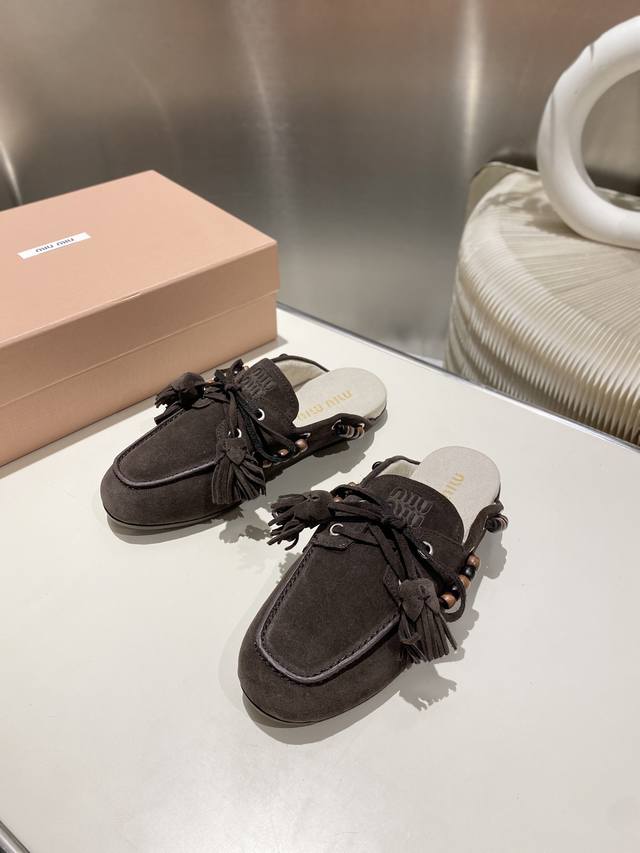 出厂单鞋 托鞋330缪缪2025擦色系带鸡眼平底豆豆鞋 流苏走秀新款 .复古小皮鞋乐福鞋 豆豆鞋 复古时尚 简约高级 随意搭配 上脚非常舒适，年度必入款！超级重