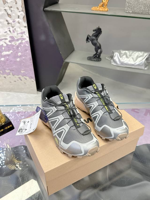 工厂p价p： 2025最新款 专柜同步 户外 时尚一体的超级品牌形象 情侣款 男女超强百搭 萨洛蒙 Salomon Speed Cross 3 织物皮革低帮全能