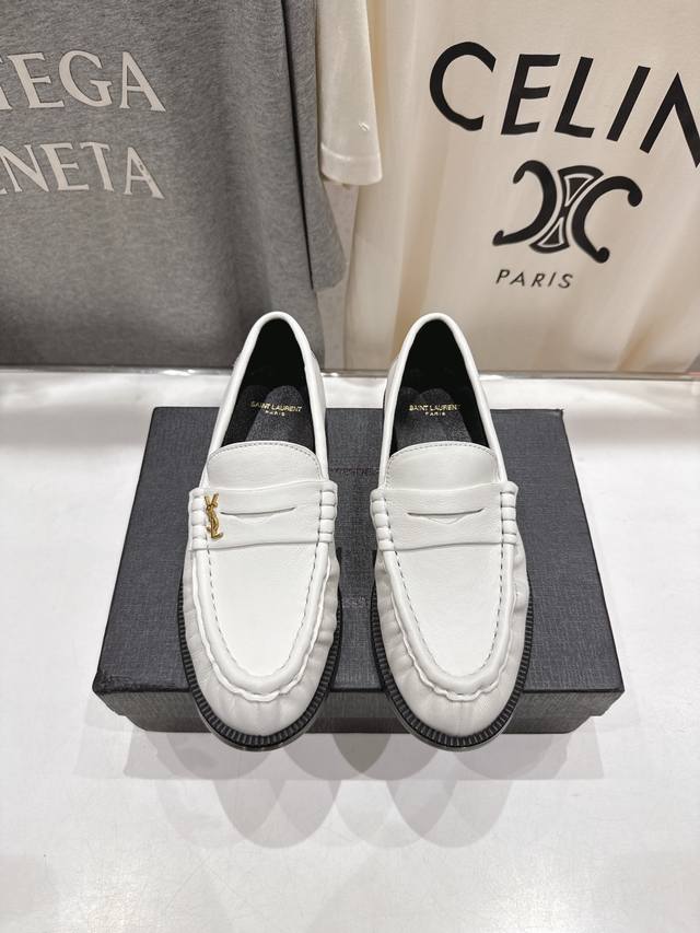 男女同款 男款+50 Saint Laurent 圣罗兰Ysl 25Ss爆款平底玛丽珍一脚蹬乐福鞋，2025全新升级力推单品明星同款 舒适度非常好，值得拥有 成