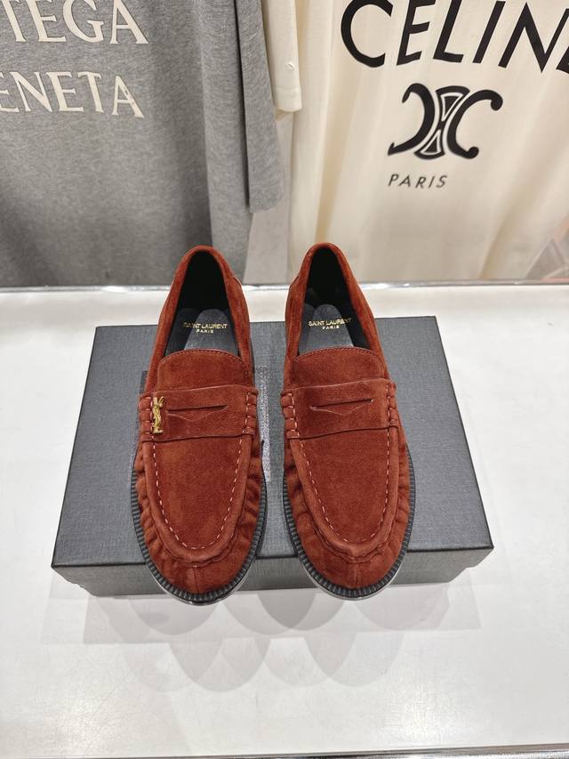 男女同款 男款+50 Saint Laurent 圣罗兰Ysl 25Ss爆款平底玛丽珍一脚蹬乐福鞋，2025全新升级力推单品明星同款 舒适度非常好，值得拥有 成