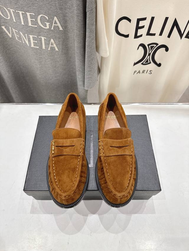 男女同款 男款+50 Saint Laurent 圣罗兰Ysl 25Ss爆款平底玛丽珍一脚蹬乐福鞋，2025全新升级力推单品明星同款 舒适度非常好，值得拥有 成