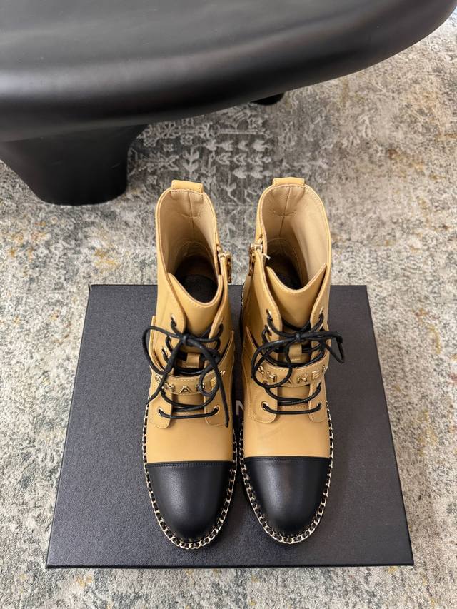 新品推荐 ★面料 牛皮 内里 羊皮 鞋底 橡胶底 视觉盛宴 性感自由气质 跟高 7 Cm 专柜包装 简约气质款式！ 市场顶级 Show Bdetails ⊿：S