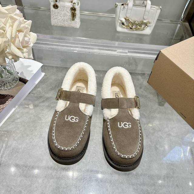 同步秋冬新款 佐拉芭蕾平底鞋浅口毛鞋 一脚蹬秒出门通勤友好 鞋领口装饰绒毛，提升细节带来精致温暖 系列：Fashion时尚 品名：Zoraballetflat佐