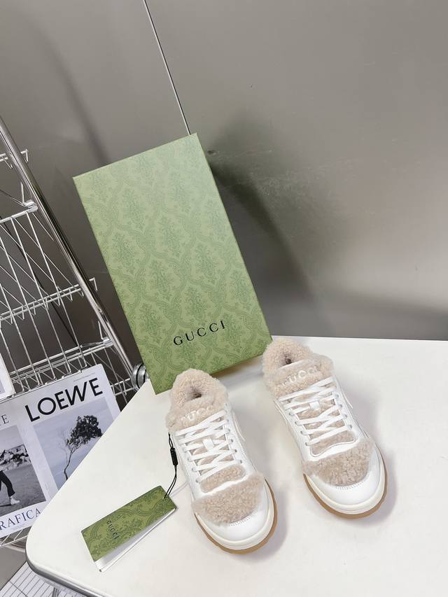 情侣款 顶级版本 Gucci古驰Mac80运动鞋太古汇三双正品购入开发 完美复刻 进出专柜无压力 面料：原版定制进口头层牛皮羊毛 内里：原版澳大利亚进口羊毛 大
