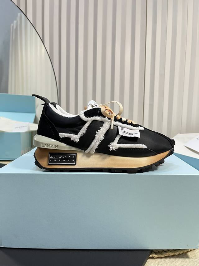 Xvessel × Lanvin浪凡 限量发售联名款 情侣款运动鞋，厚底鞋，德训鞋！ 今年最强联名阵容，发售即爆，超受追棒 鞋面采用牛皮，牛反绒，织物流苏，撞色