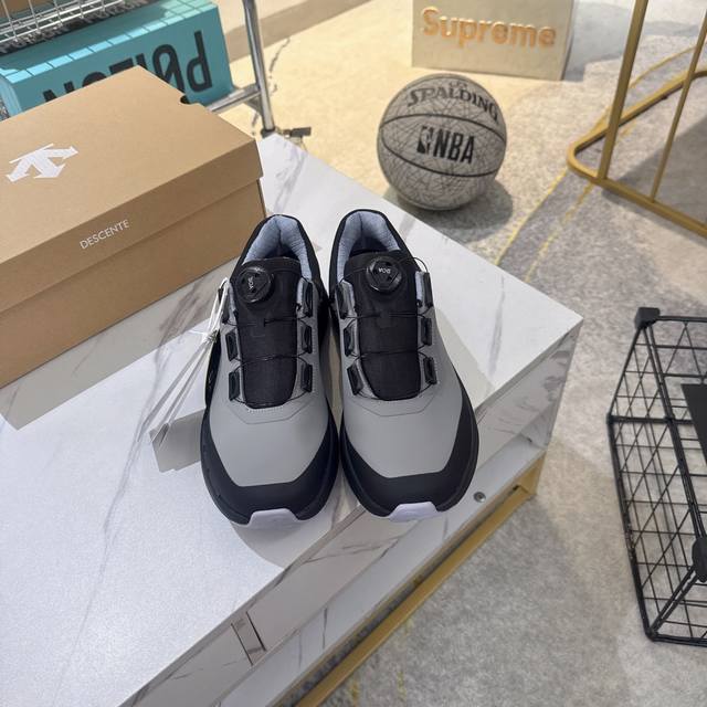 出厂 迪桑特 Descente Boa Lavitate Ii Gtx 甜美生活2代系列低帮越野徒步户外休闲运动鞋 纽扣 防水黑色 #升级原楦原纸版开发版型 #