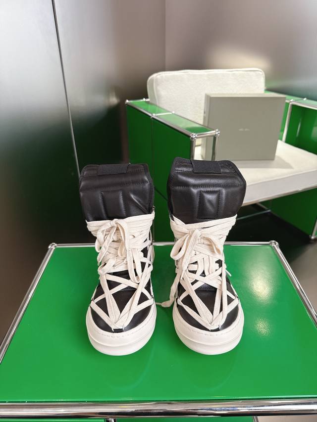 K011 Rick Owens 瑞克 欧文斯休闲鞋 2025秋冬情侣系列Edfu全粒面小牛皮复古运动鞋休闲鞋面料：原版牛皮内里：羊皮 尺码：36-40 38.3