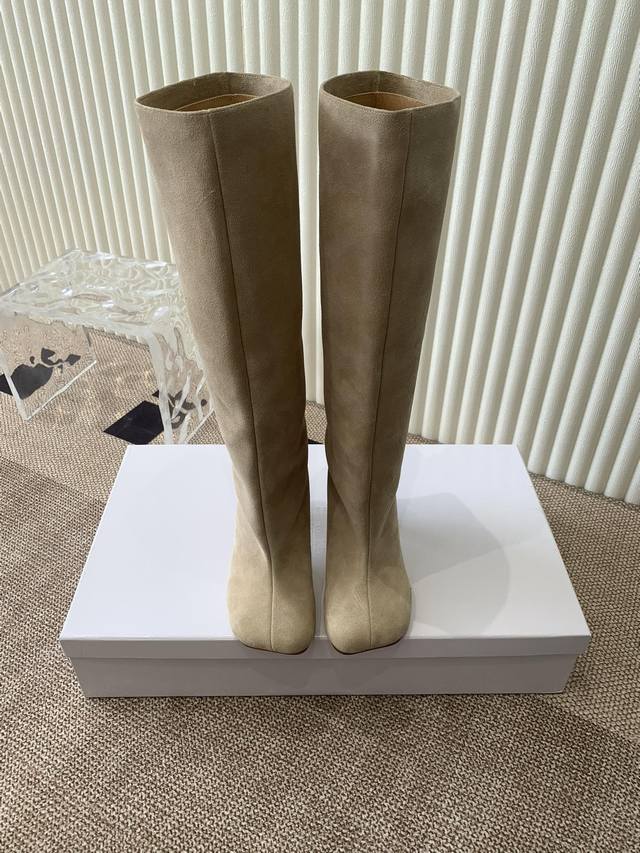 Maison Margiela 玛吉拉麂皮宽筒直筒长靴不过膝 秋冬新细高跟高筒靴 Mm6家Tabi分趾鞋靴 秋冬新品最高版本买手代购完美分 趾Tabi靴原版开模