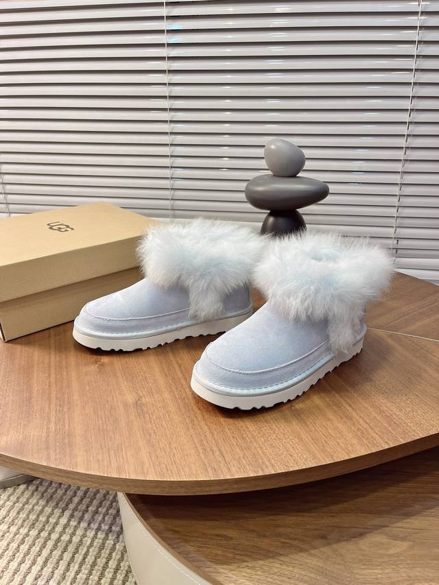 Ugg｜蒂茨库特长毛靴 秋冬保暖氛围感拉满 谁能抵挡住这双“毛绒绒小奶靴”？经典超短靴长毛款把温柔和保暖锁死！ Size：35-40