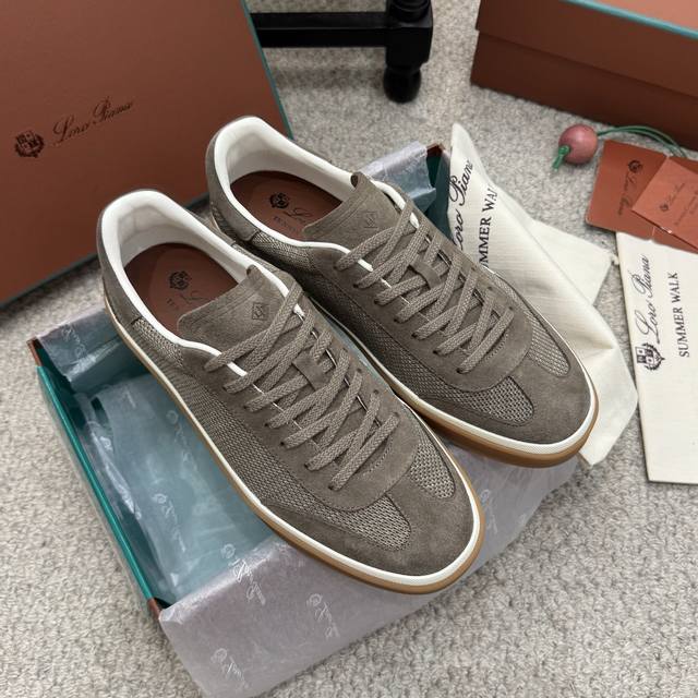 高品质情侣款 男10 Loro piana 诺悠翩雅Tennis Walk系列 Lp德训鞋 休闲 运动鞋 板鞋 原版购入开发 做货 ，适合全年穿着。包边鞋底营造