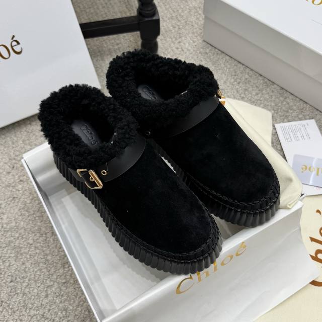 毛毛鞋 Chloe 克洛伊 最新的缝马克线 升级版纯手工缝线休闲鞋 原版私模高密度发泡鞋底 人工固特异手法穿线 配上后所有的位置刚刚好 所有的工艺与材质原版一致